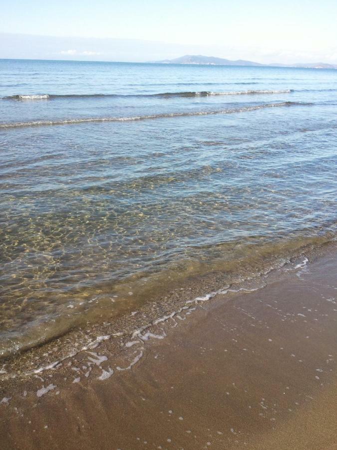 Villetta Nel Verde Vicino Spiaggia Orbetello Exteriör bild